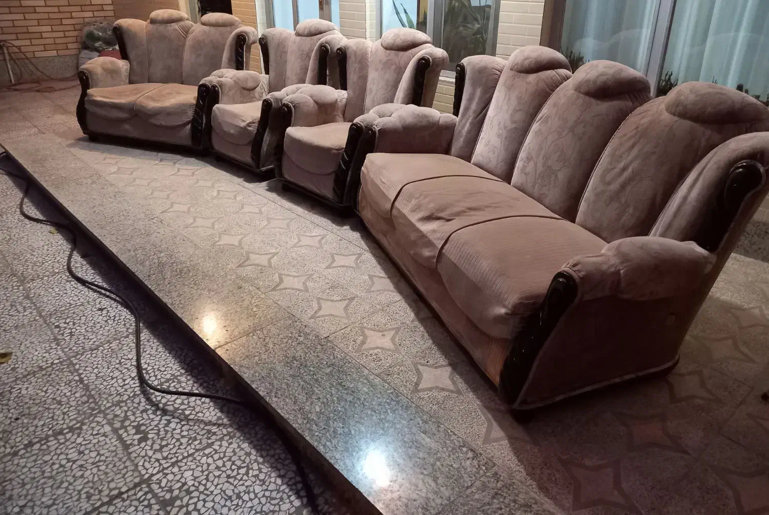 مبل راحتی ۷ نفره|مبلمان خانگی و میز عسلی|مبارکه, |دیوار