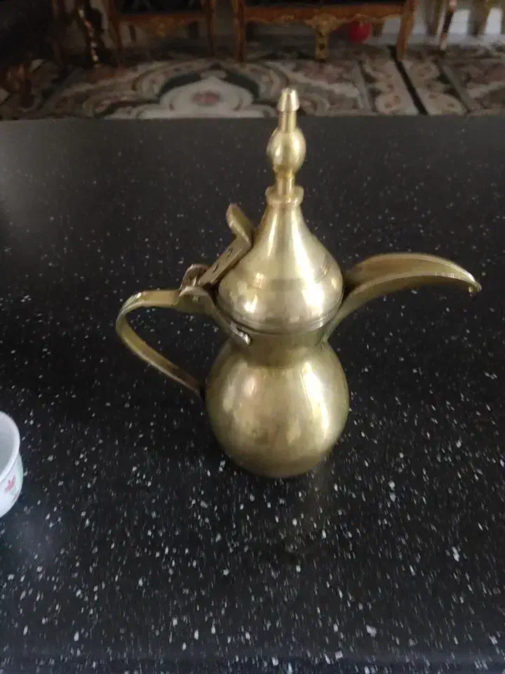 دله قهوه عربی اصل|قوری، کتری، قهوه‌ساز دستی|پرند, فاز ۶|دیوار