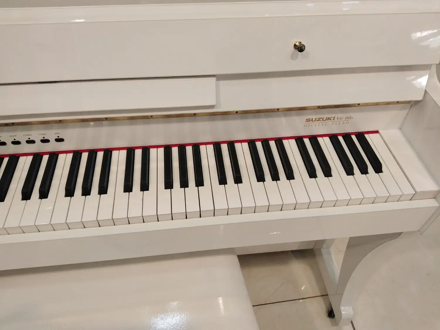 پیانو سوزوکی اقساطی|پیانو، کیبورد، آکاردئون|آمل, |دیوار