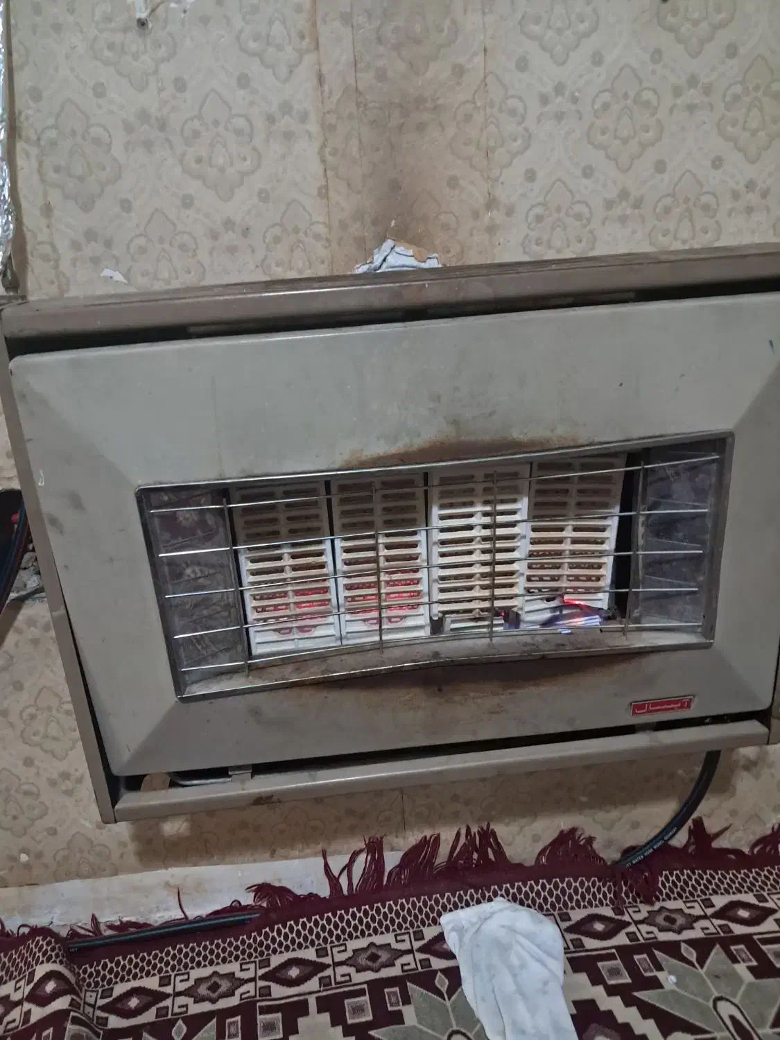 نصب بخاری دیواری|خدمات پیشه و مهارت|دیلم, |دیوار