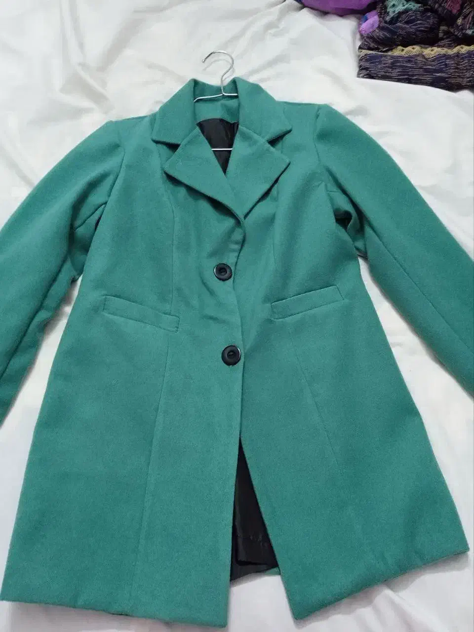 لباس مجلسی|لباس|تربت‌حیدریه, کاشانی|دیوار