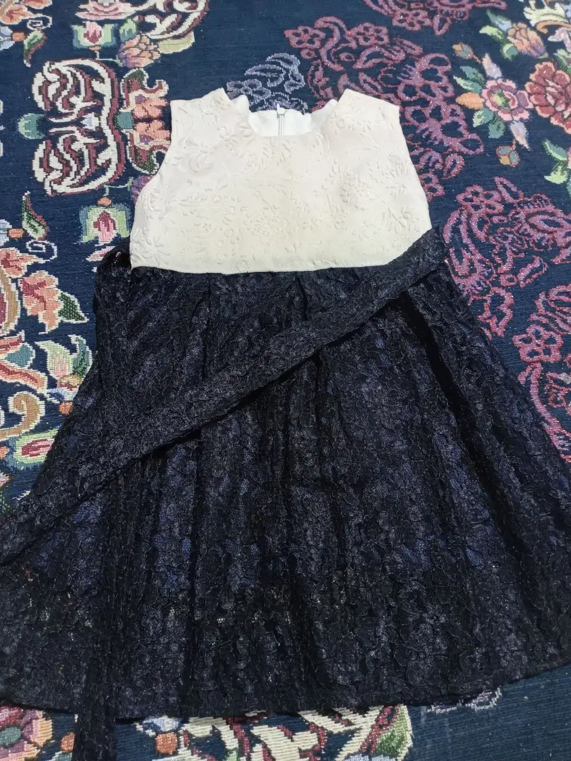 کودک|کفش و لباس بچه|یزد, |دیوار