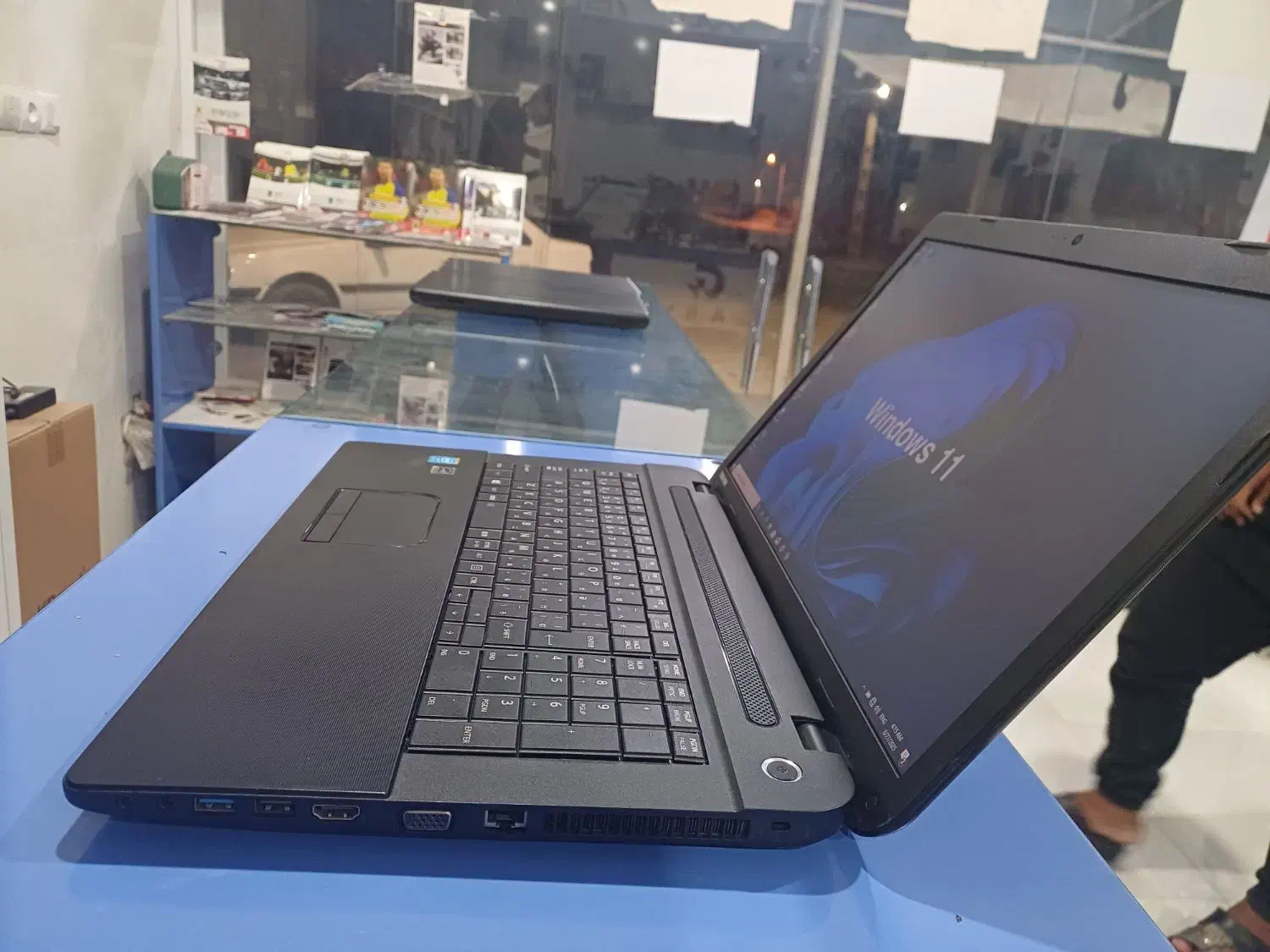 لپ تاپ توشیبا اداری دانش آموزی|رایانه همراه|میناب, |دیوار