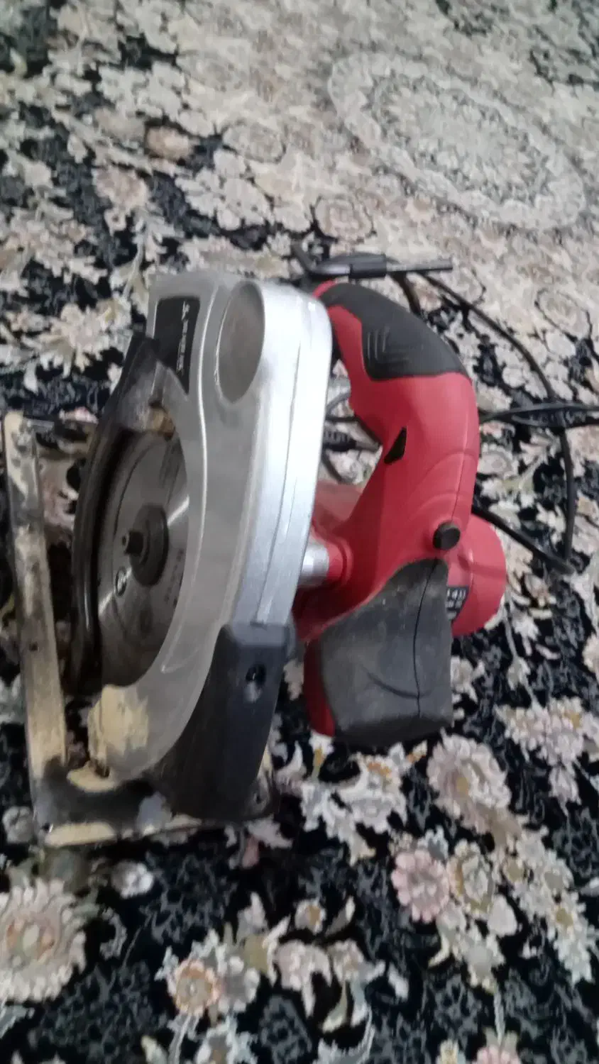 اره گرد بر محک نو|ابزارآلات|تبریز, |دیوار