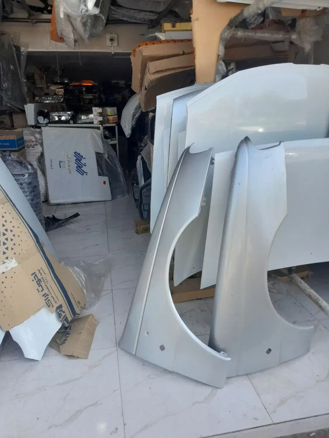 گلگیر کاپوت سپر دیاق در چراغ|قطعات یدکی و لوازم جانبی|دزفول, |دیوار