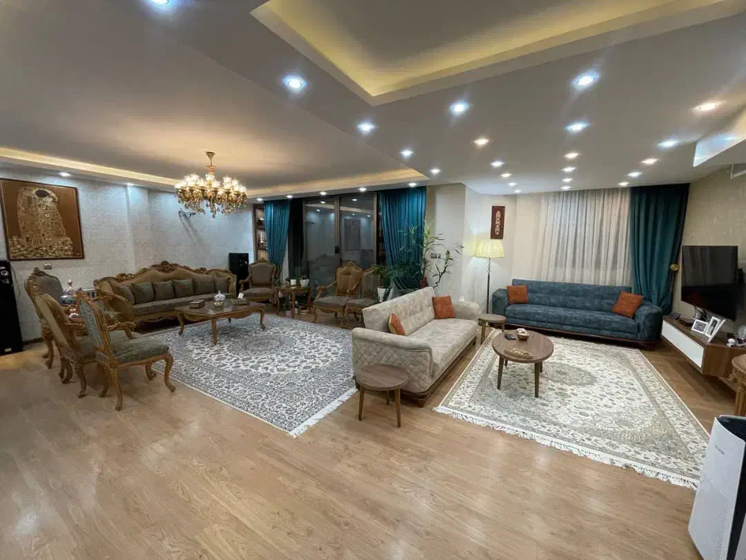 آپارتمان ۱۲۳ متر تک واحدی|فروش آپارتمان|اصفهان, شهرستان|دیوار