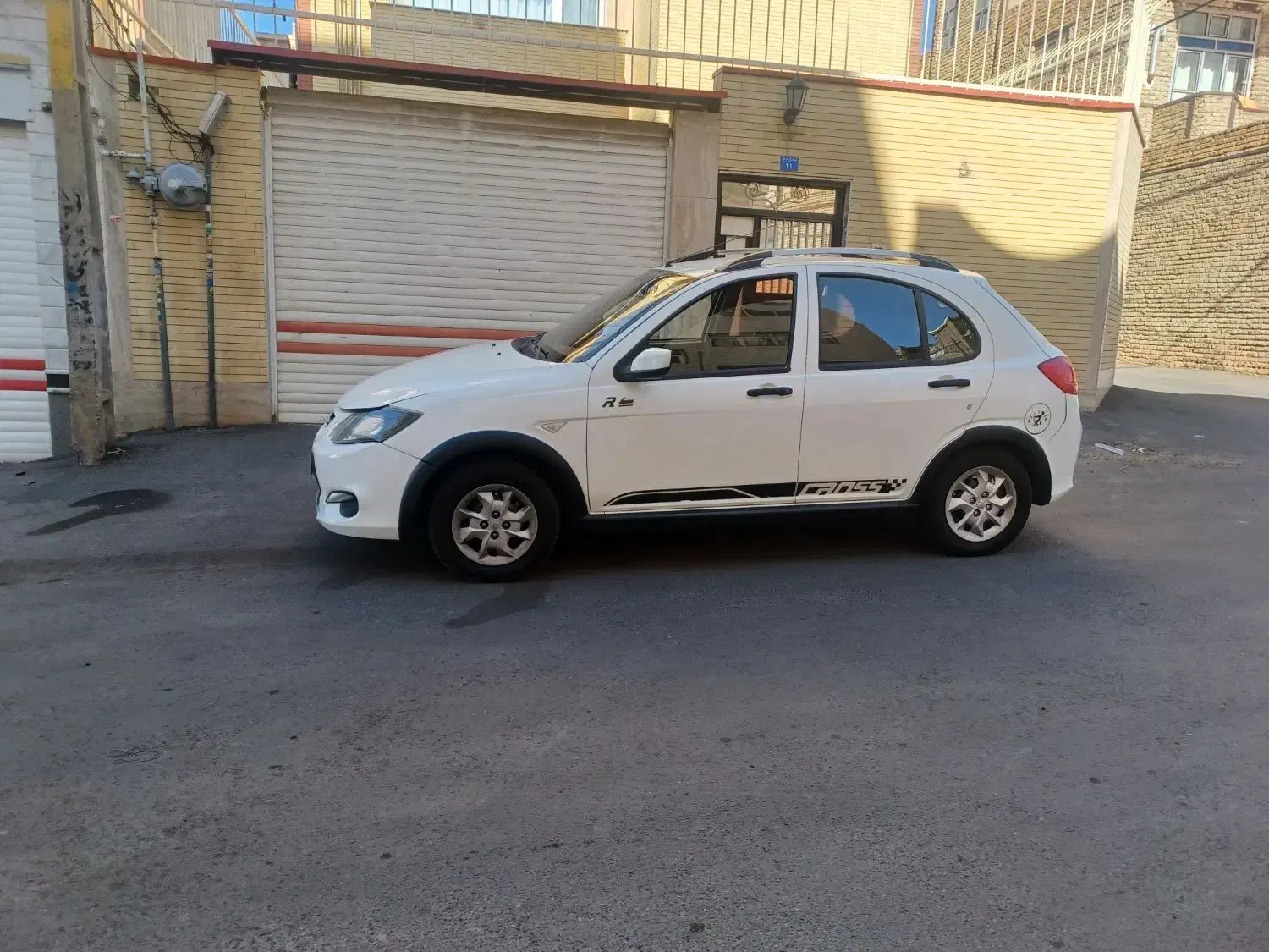 کوئیک مدل 98|خودرو سواری و وانت|تبریز, |دیوار