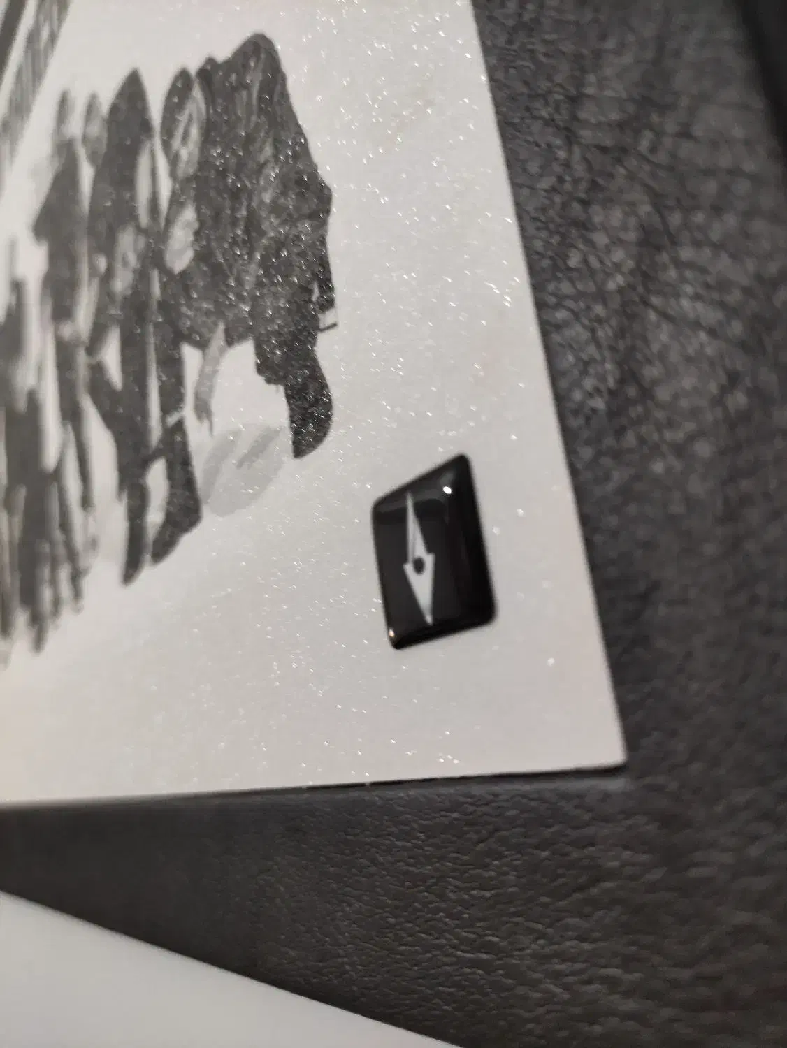 عکس شایع|تابلو، نقاشی، عکس|محمدشهر, همایون ویلا|دیوار