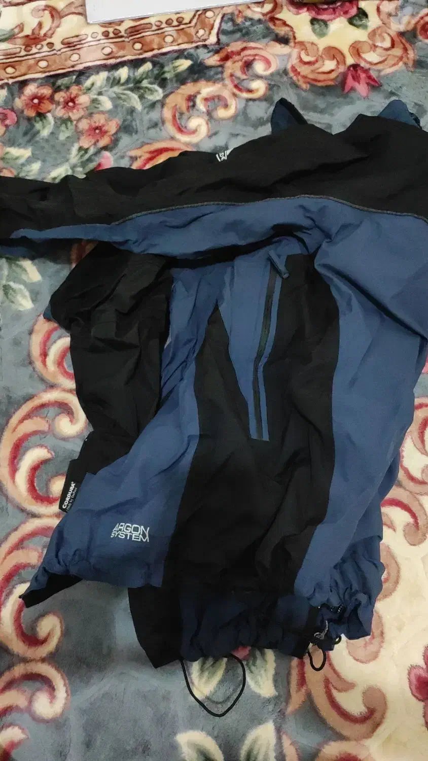 کاپشن کوهنوردی ضد آب مارک vaude|کوهنوردی و کمپینگ|شیراز, شریف‌آباد|دیوار