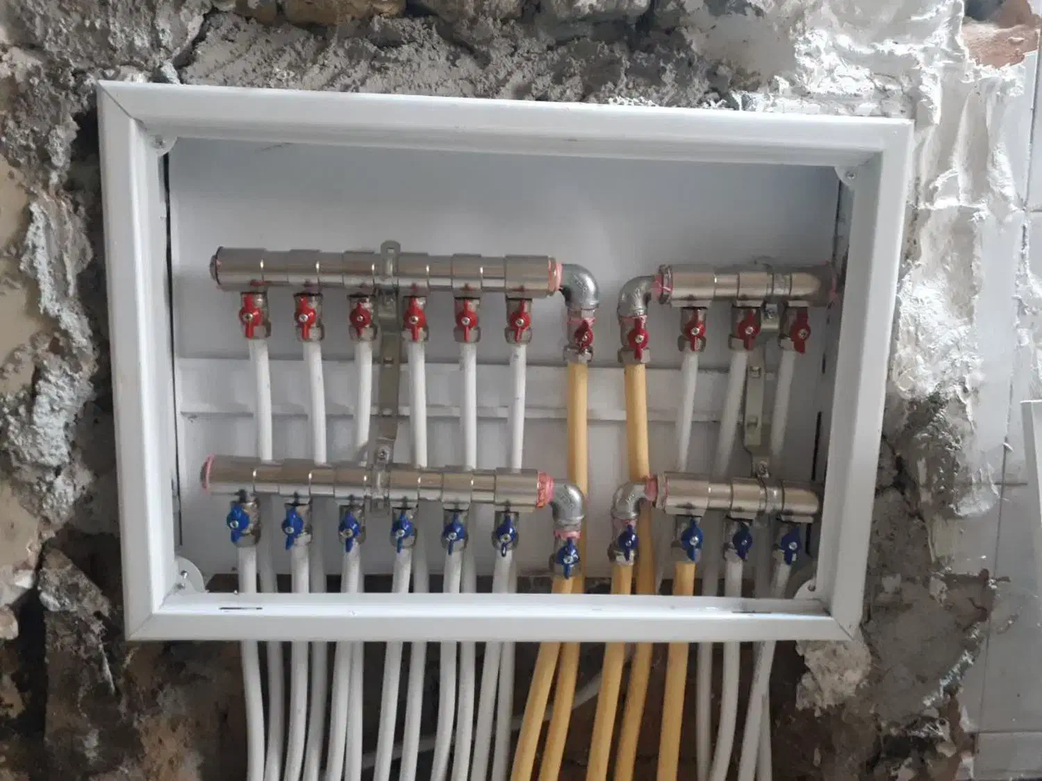 لوله کشی اب.  فاضلاب. پکیج وتعمیرات|خدمات پیشه و مهارت|خرم‌آباد, |دیوار