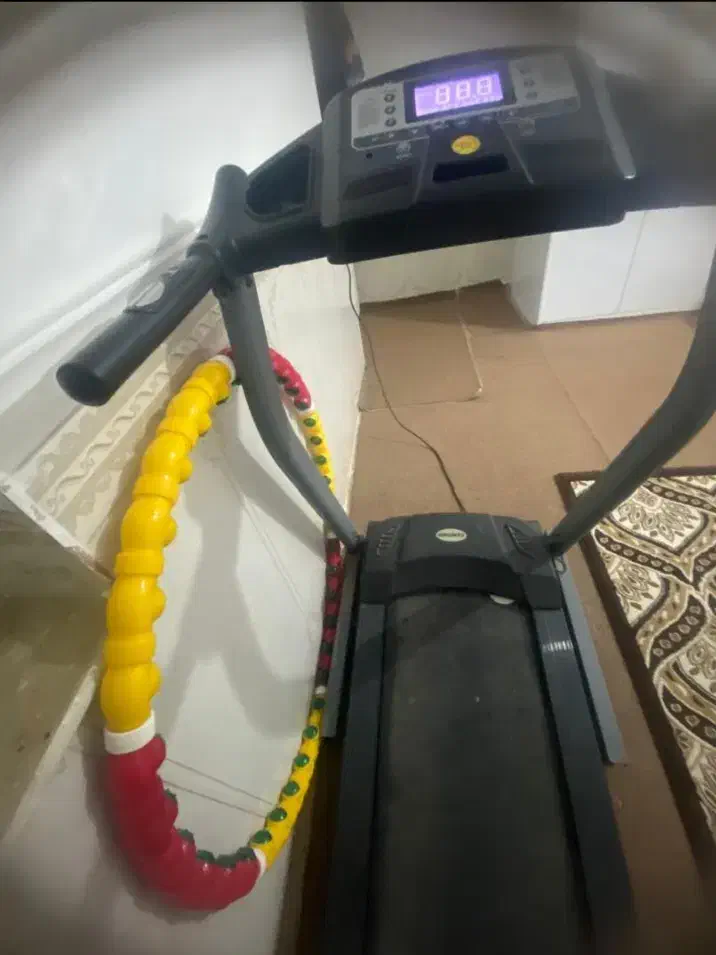تردمیل سالم و قیمت مناسب|تجهیزات ورزشی|بندر گناوه, |دیوار