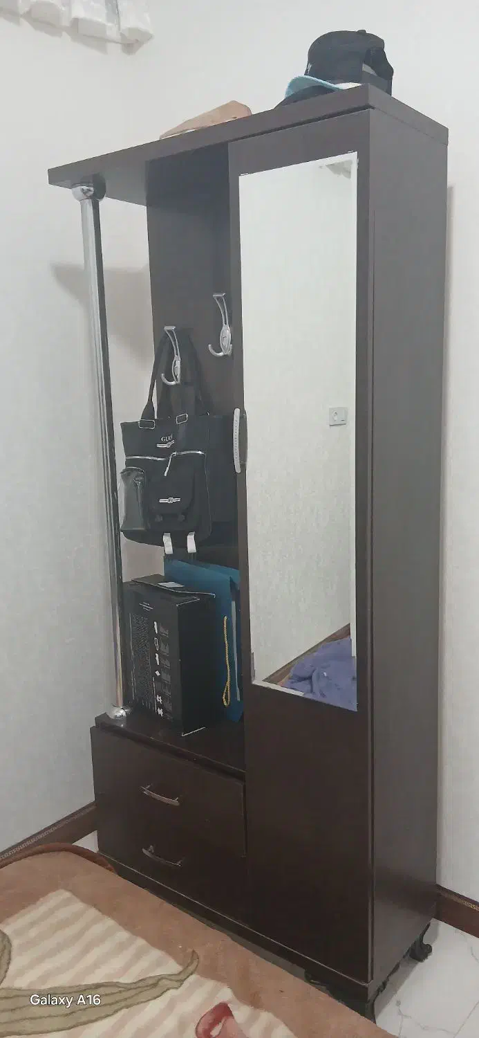 جاکفشی ایستاده|جاکفشی، کمد، دراور|ورامین, خیر آباد|دیوار