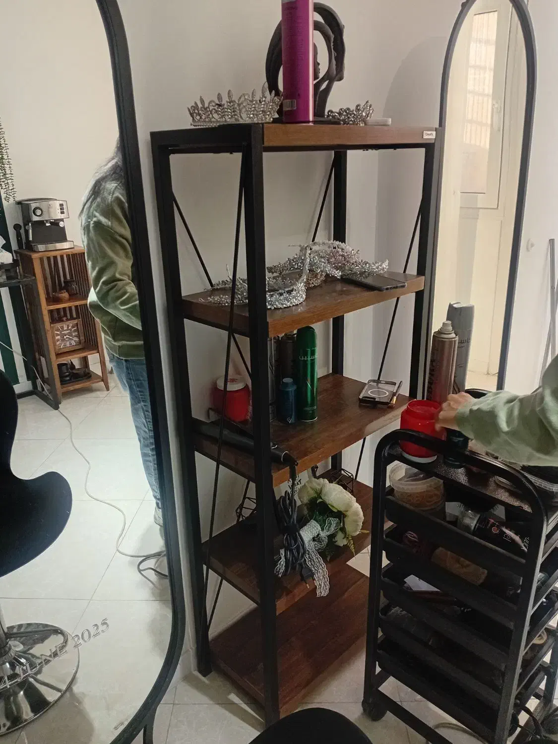 فروش دکور آرایشگاه|آرایشگاه و سالن‌های زیبایی|اراک, |دیوار