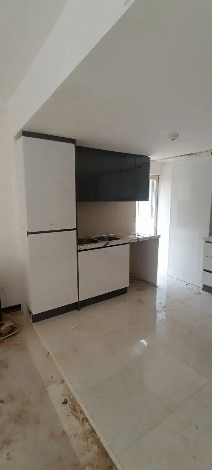 کابینت آشپز خانه طوسی سفید|مصالح و تجهیزات ساختمان|بومهن, |دیوار