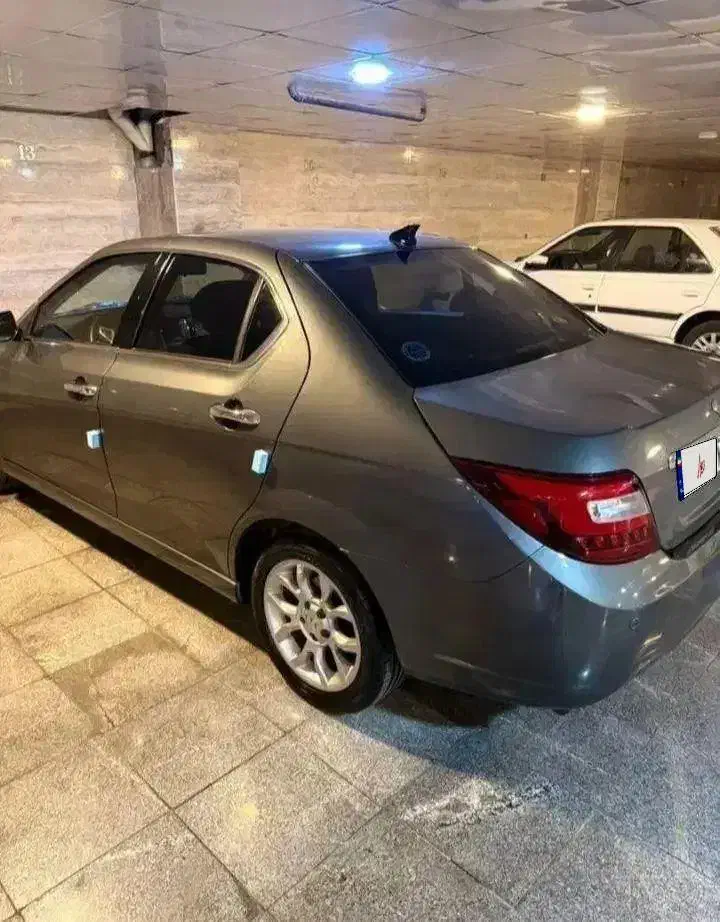 دنا پلاس توربو سانورف دار|خودرو سواری و وانت|قزوین, |دیوار