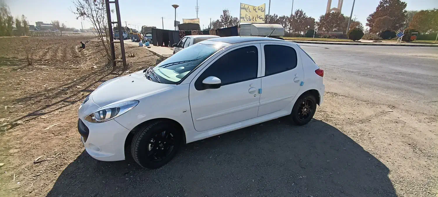 ۲۰۷ پانامرا خشک|خودرو سواری و وانت|همدان, |دیوار