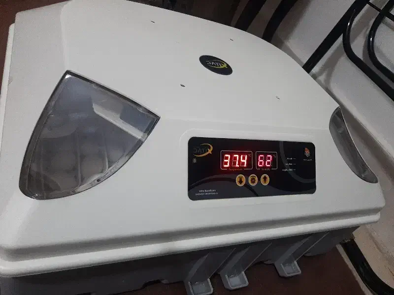 دستگاه جوجه کشی داتیکس۵|ماشین‌آلات صنعتی|بروجرد, |دیوار