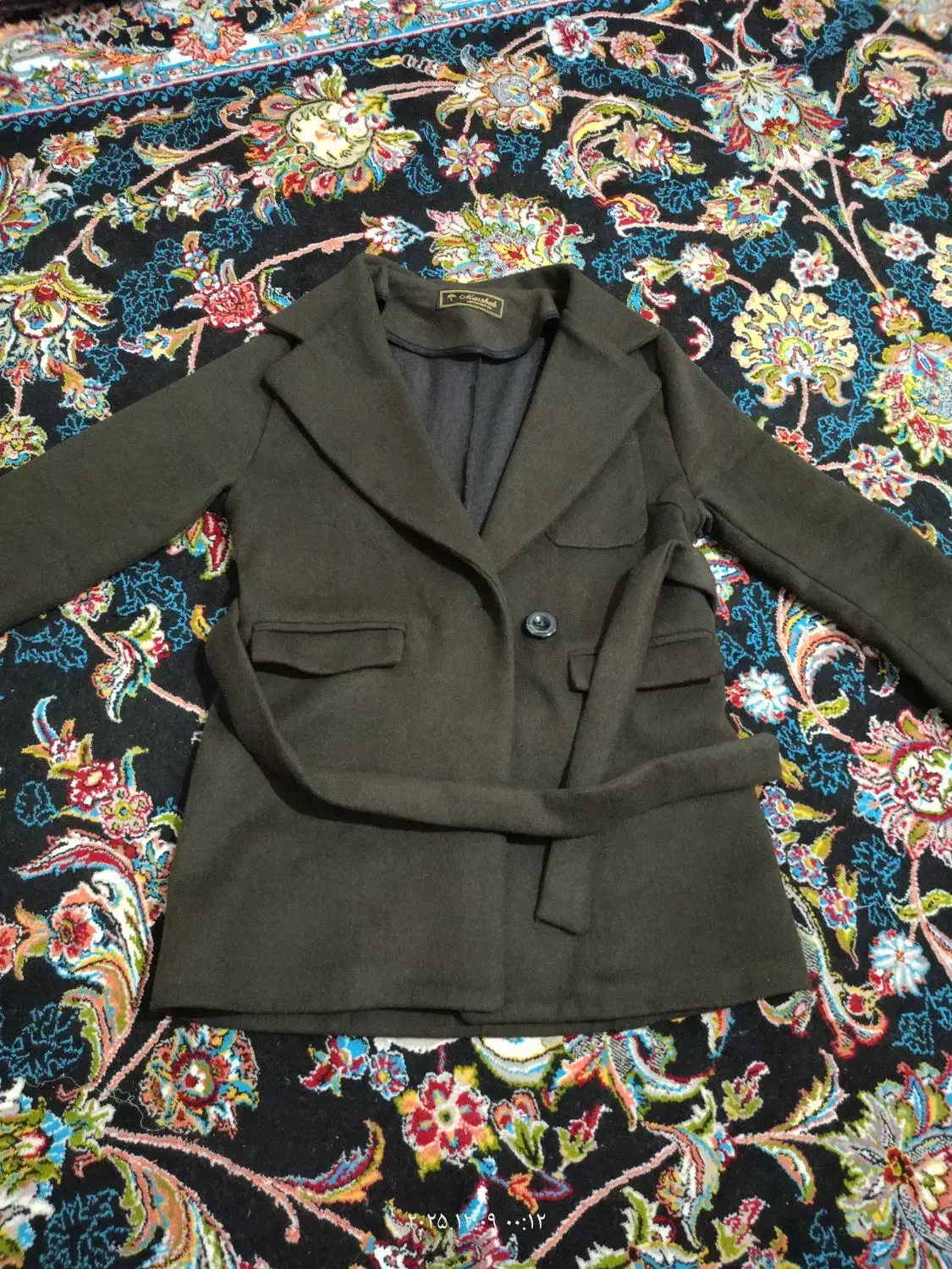 پالتو زنانه|لباس|ثلاث باباجانی, |دیوار