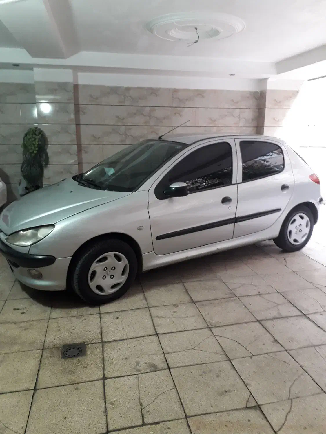 ۲۰۶تیپ۳فرانسوی مدل۸۳ بسیار تمیز|خودرو سواری و وانت|تهران, هفده شهریور|دیوار