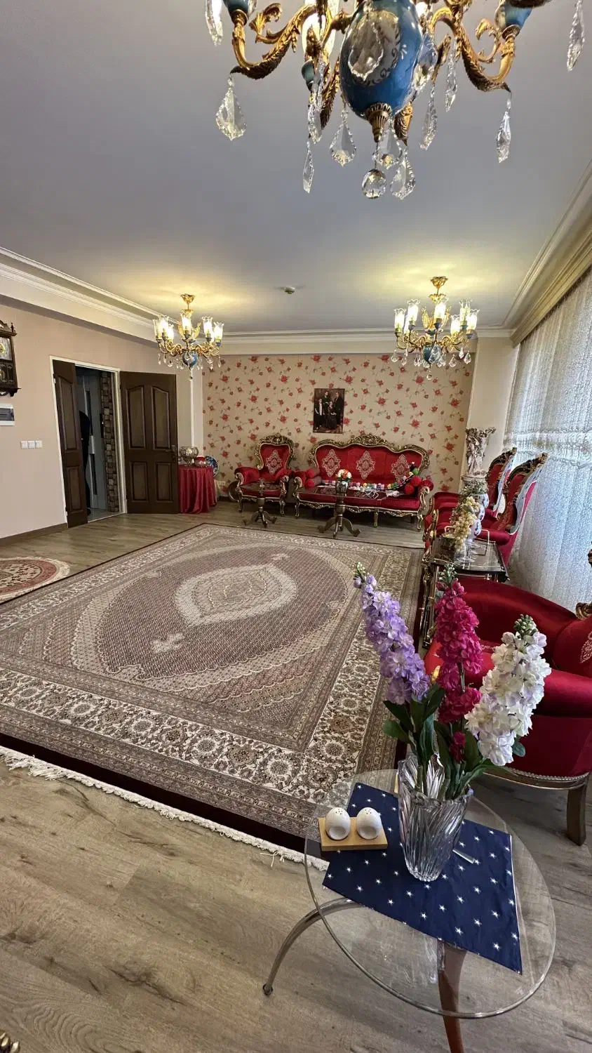 فروش آپارتمان یکجا یاغچیان۲۴۰متر|فروش آپارتمان|تبریز, |دیوار