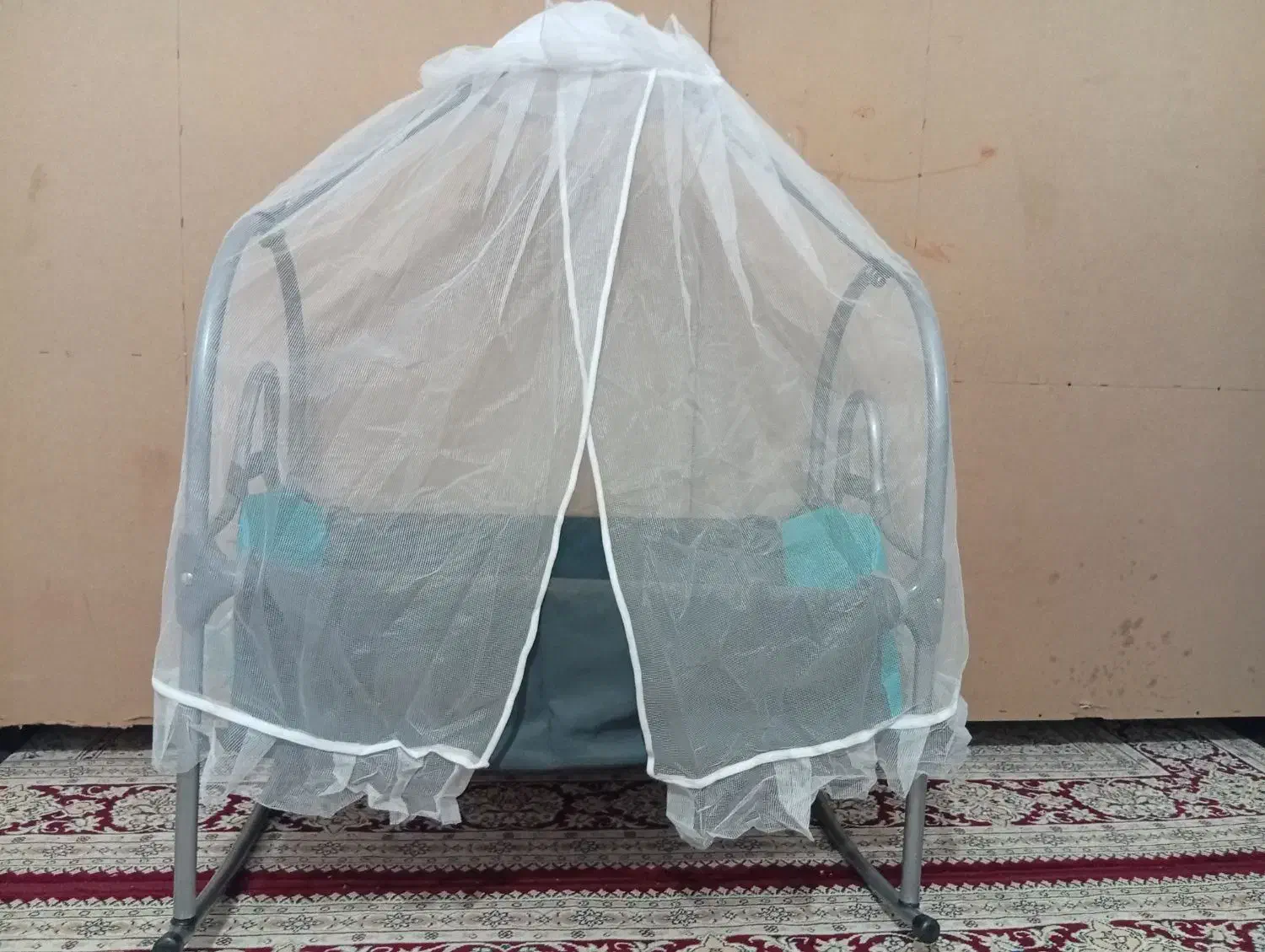 گهواره نوزاد|تخت و صندلی بچه|اردبیل, |دیوار