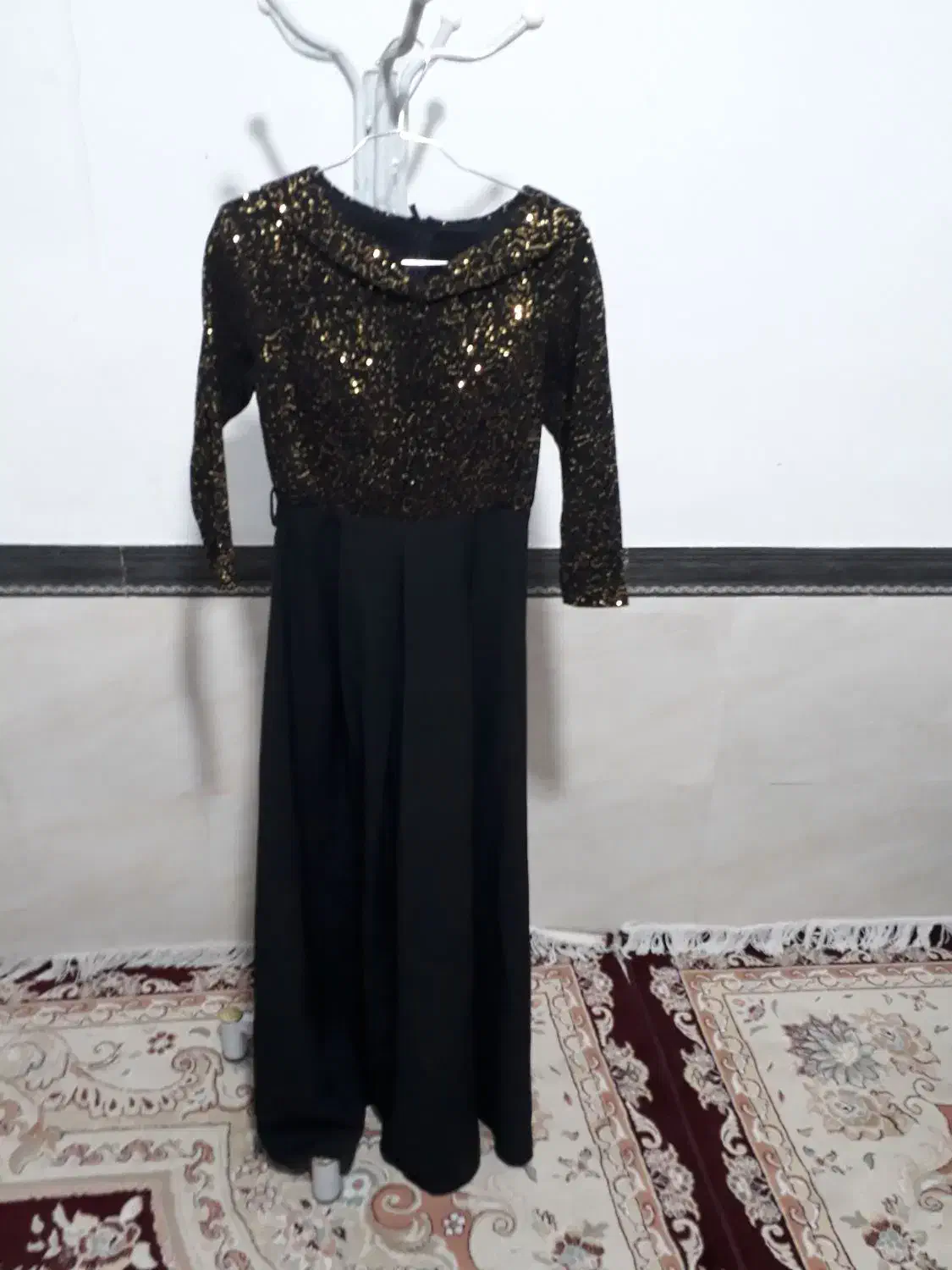 لباس مجلسی|لباس|شیراز, شهرک گلها|دیوار