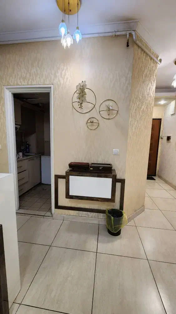 ولیعصر فلکه معلم 95متر برج برند کاربری خدماتی|فروش دفتر کار، اتاق اداری، مطب|تبریز, |دیوار