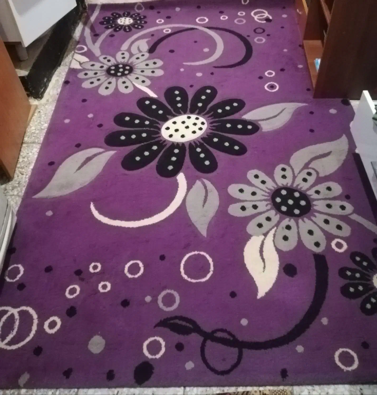 فرش کاملا سالم|فرش|رباط‌کریم, شهرک صنعتی زواره‌ای|دیوار