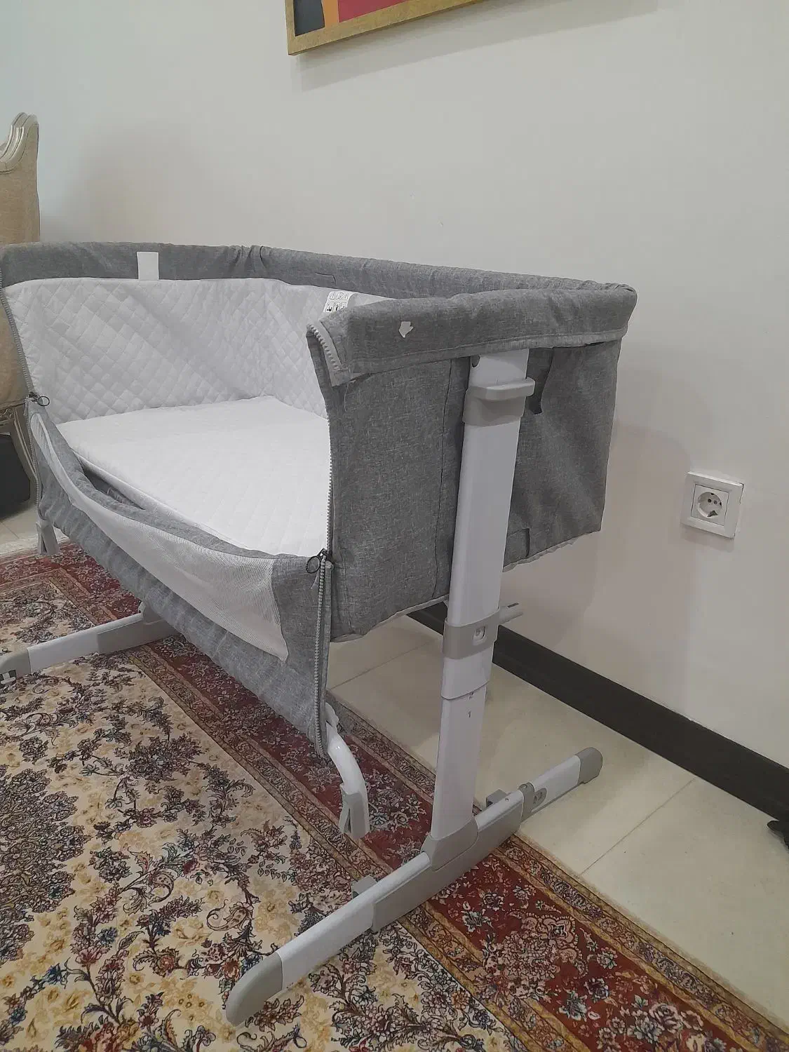 تخت کودک|تخت و صندلی بچه|قم, زینبیه|دیوار