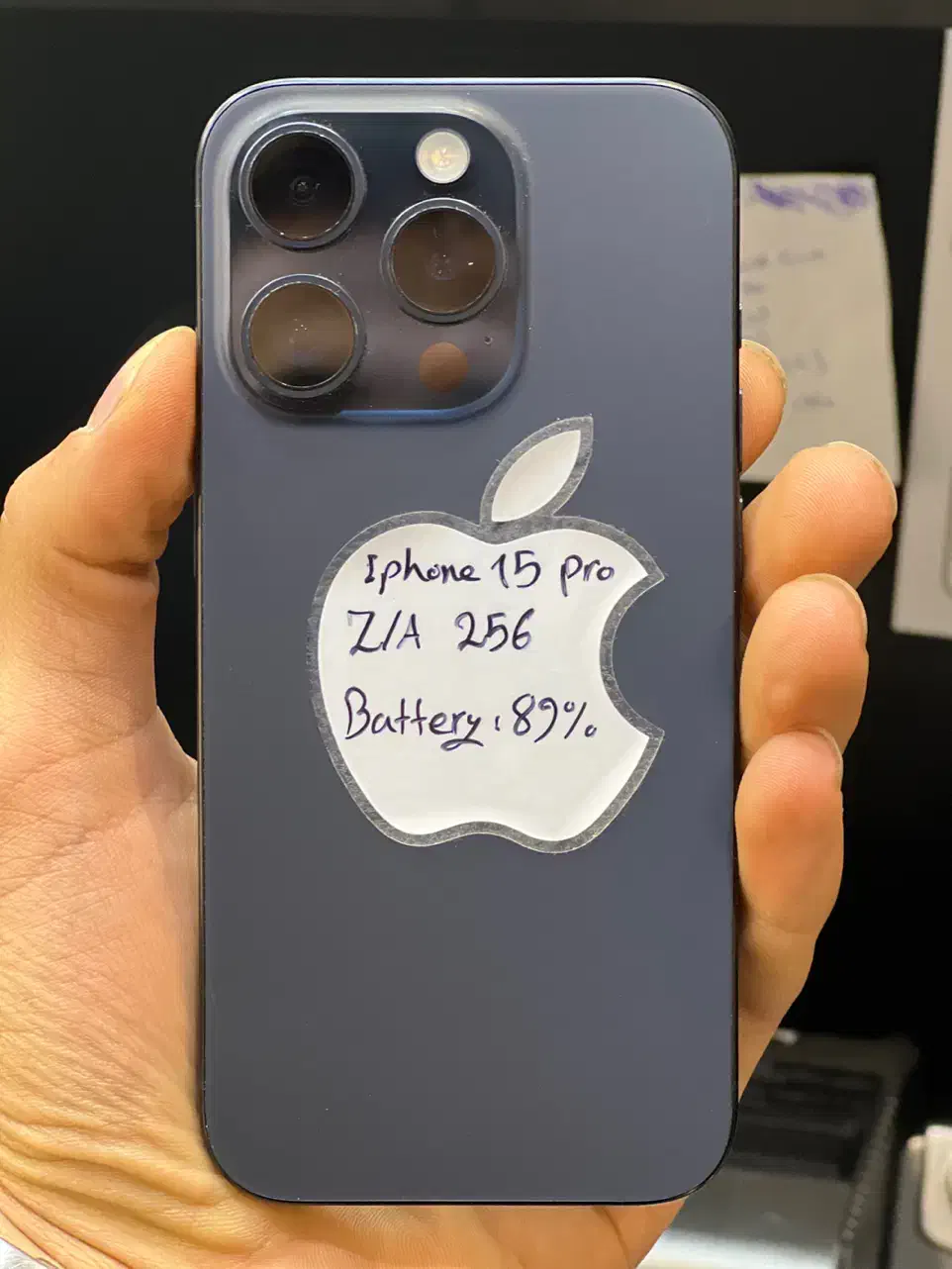 15 pro|موبایل|اندیشه, اندیشه فاز ۱|دیوار