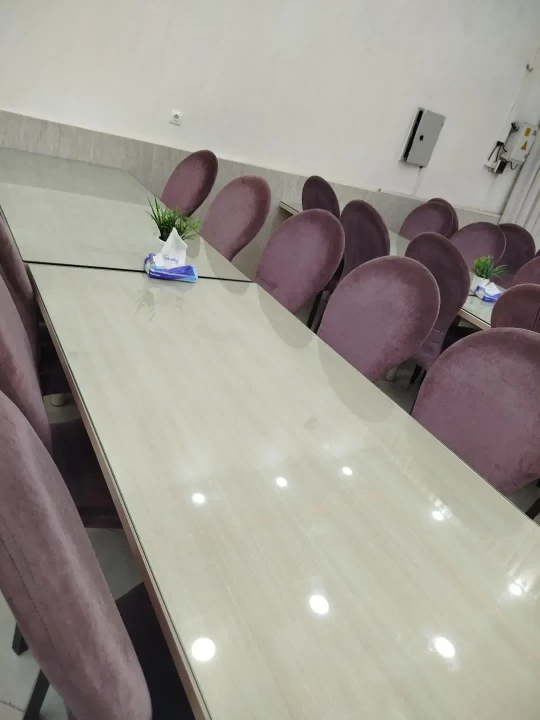 صندلی ومیز تمیز و شیک|کافی‌شاپ و رستوران|سبزوار, شهرک صنعتی خاوران|دیوار