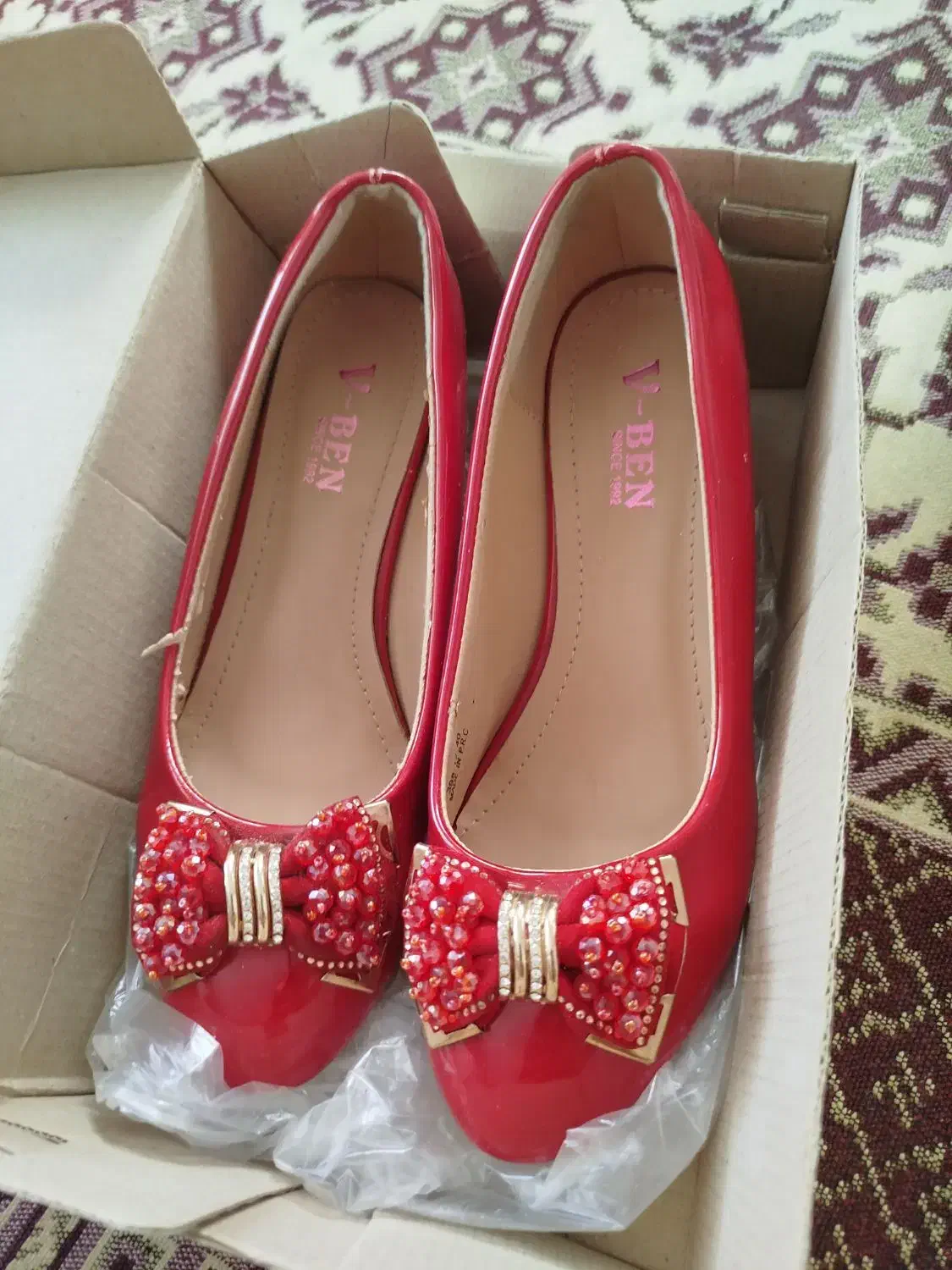 کفش مجلسی|کیف، کفش، کمربند|مرند, |دیوار