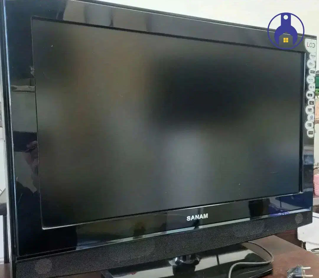 تلویزیون ۳۹اینچ|تلویزیون و پروژکتور|بجنورد, |دیوار