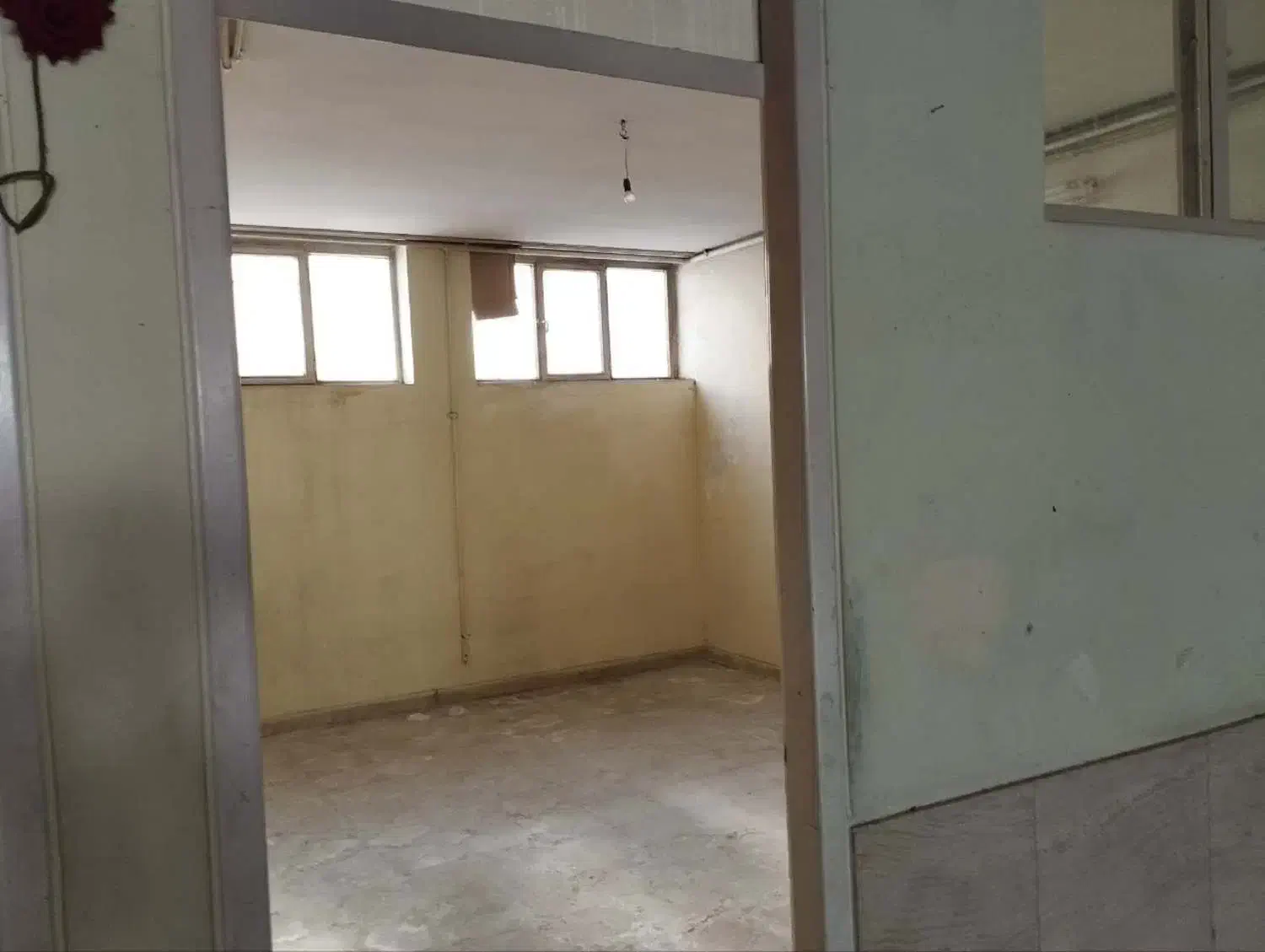 زیرزمین در زنبیل آباد|اجارهٔ خانه و ویلا|قم, جهان بینی|دیوار