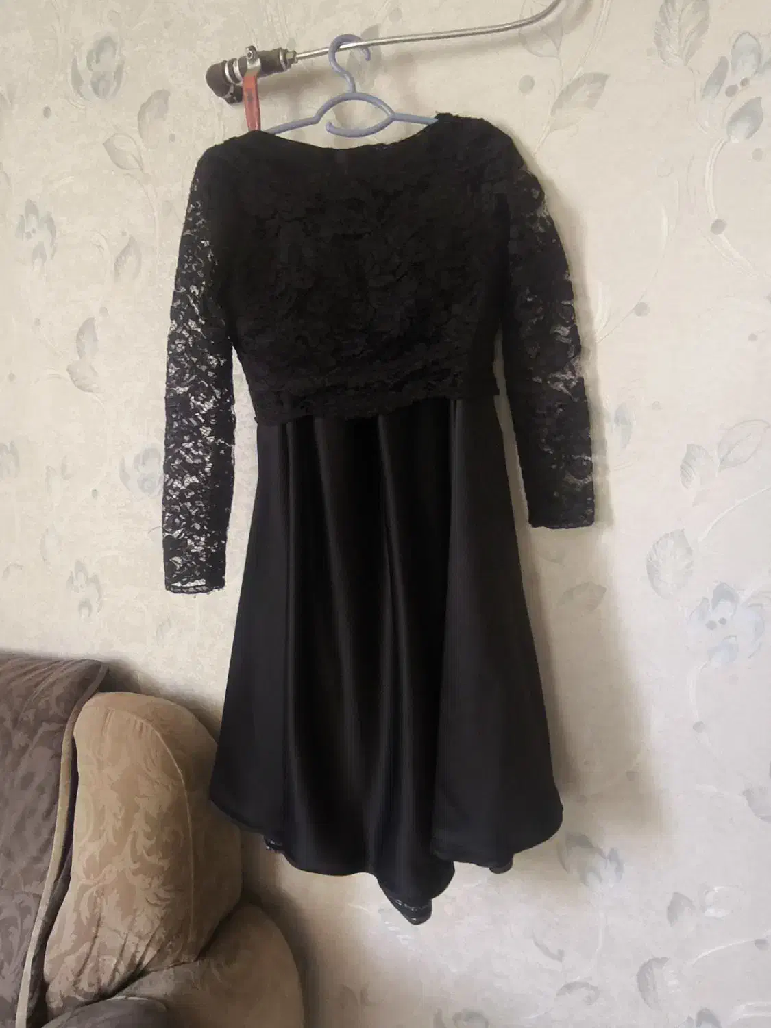 دامن مجلسی|لباس|صدرا-فارس, فاز ۱|دیوار