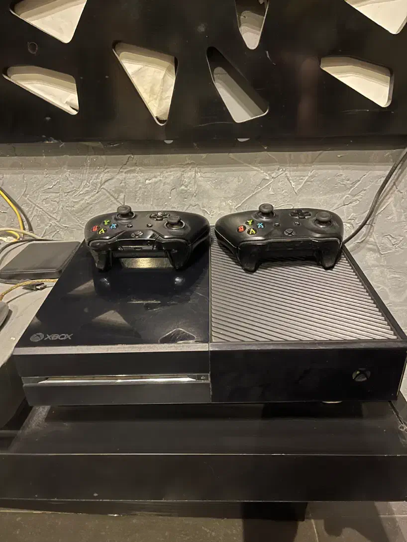 Xbox one|کنسول، بازی ویدئویی و آنلاین|اصفهان, مرداویج|دیوار