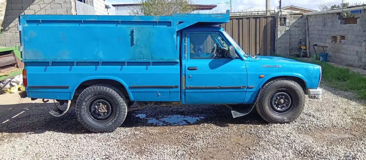 ماشین نیسان آبی|خودرو سواری و وانت|سیمین شهر, |دیوار