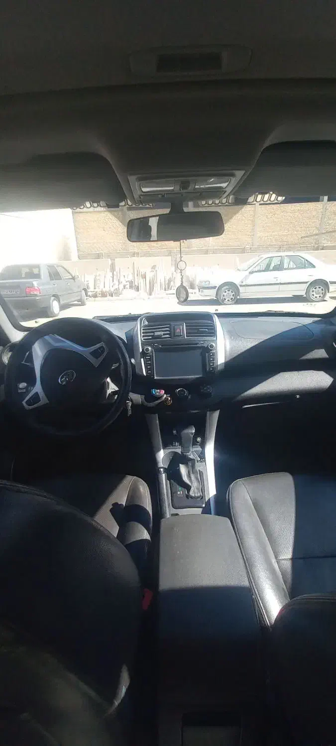 لیفان x60اتومات|خودرو سواری و وانت|شاهین‌شهر, شهرک ردانی پور|دیوار