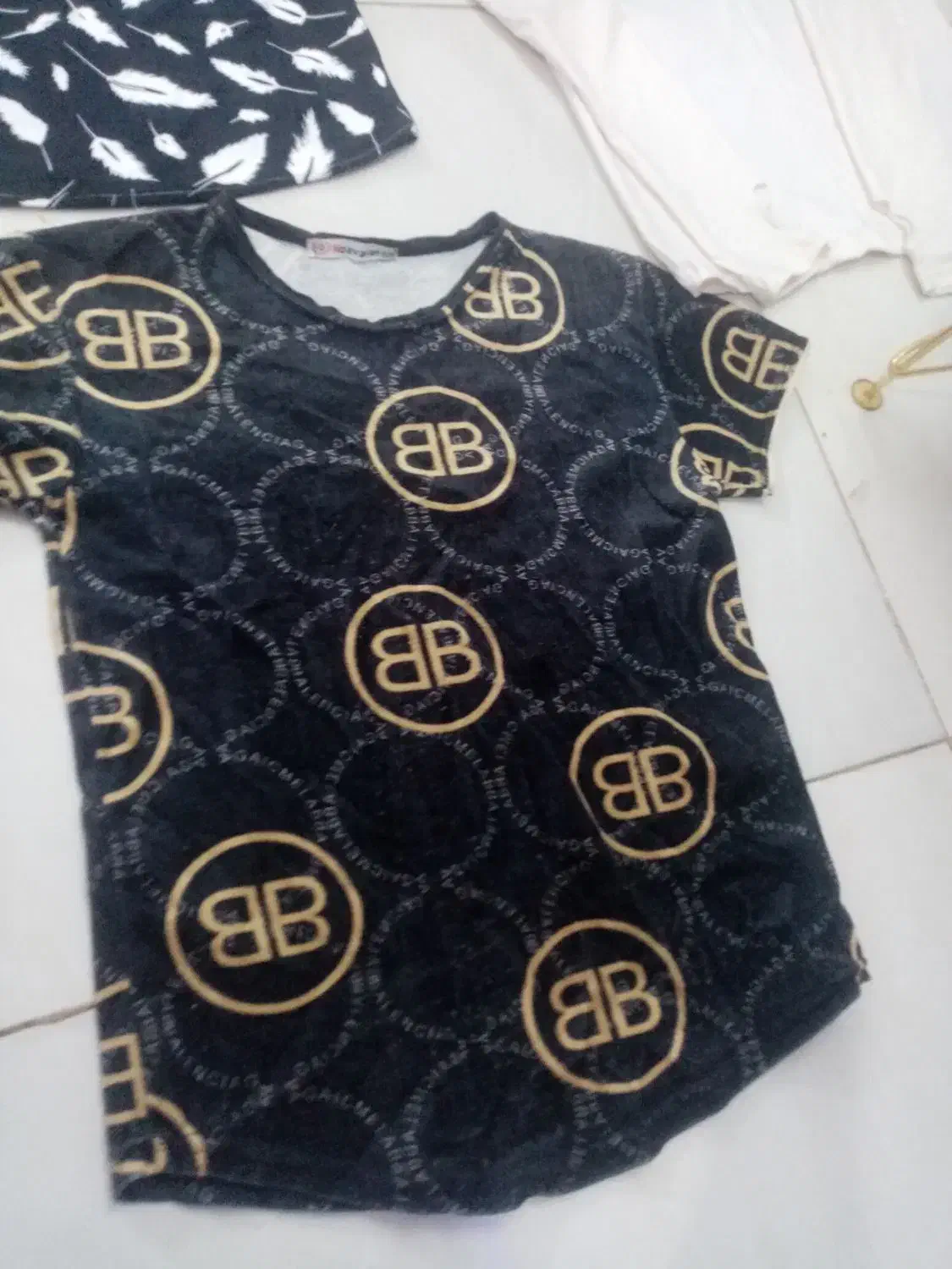 لباس پسرونه تا ده سال|لباس|نیشابور, خط کاشمر|دیوار