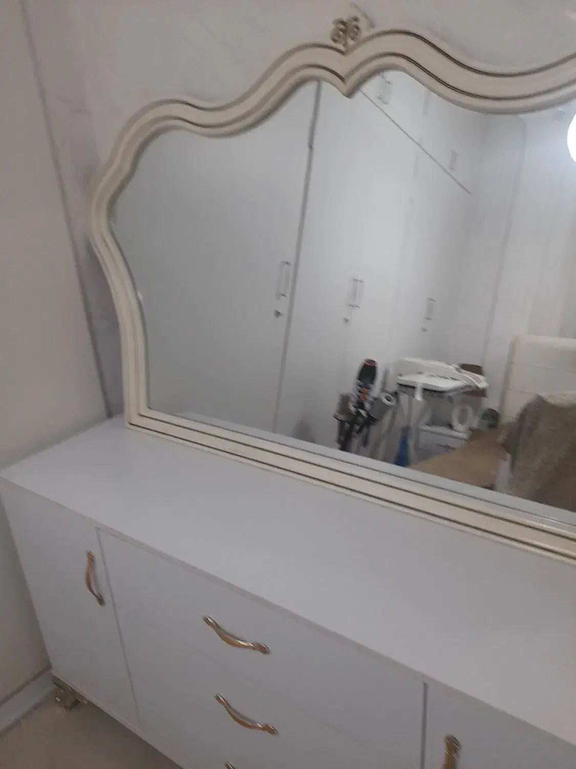 تخت دو نفره|تخت و سرویس خواب|ری, شهید غیوری (ابن باویه)|دیوار