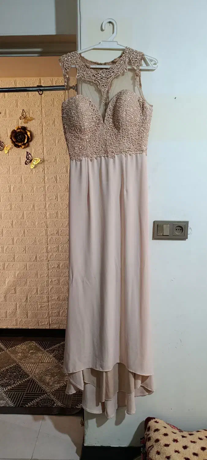 پیراهن مجلسی|لباس|اندیشه, اندیشه فاز ۱|دیوار