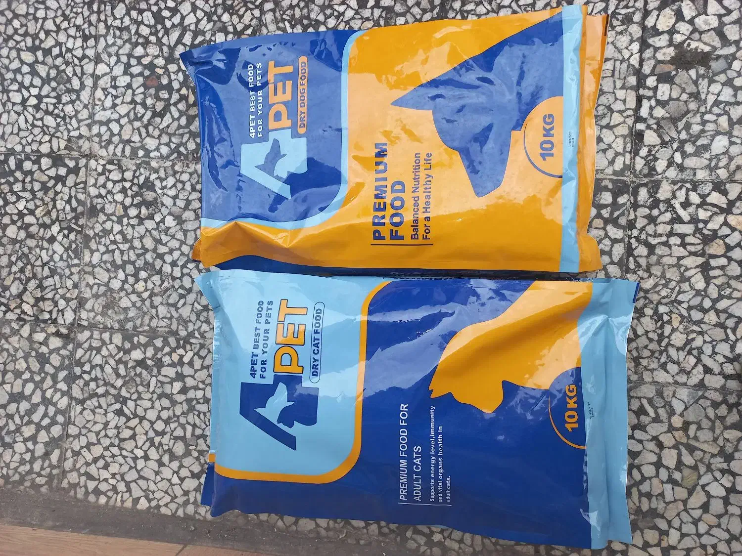 غذای خشک گربه و سگ(4pet) با کیفیت بالا تضمینی|لوازم جانبی حیوانات|رشت, خبرنگار|دیوار