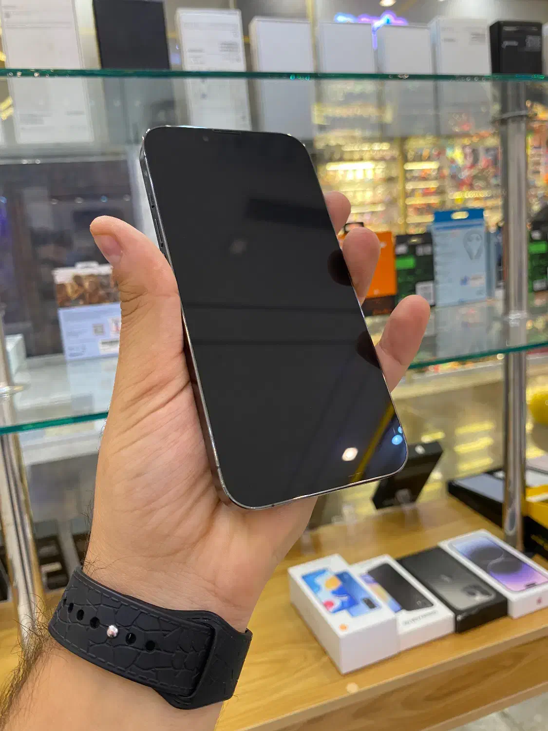 iPhone 13pro ۲۵۶ گیگ باتری ۱۰۰ درصد|موبایل|شیراز, وصال|دیوار