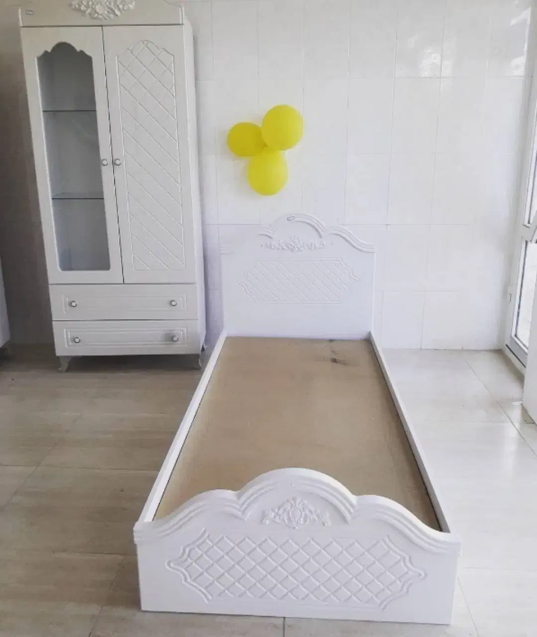 تخت تک نفره جدید مدل کلاسیک به قیمت تولید|تخت و سرویس خواب|پارس‌آباد, |دیوار