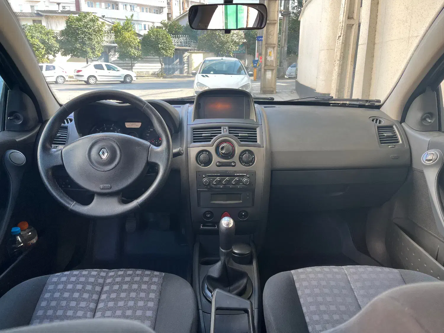 مگان دنده ای وارداتی صفر صفر صفر|خودرو سواری و وانت|تهران, ایرانشهر|دیوار