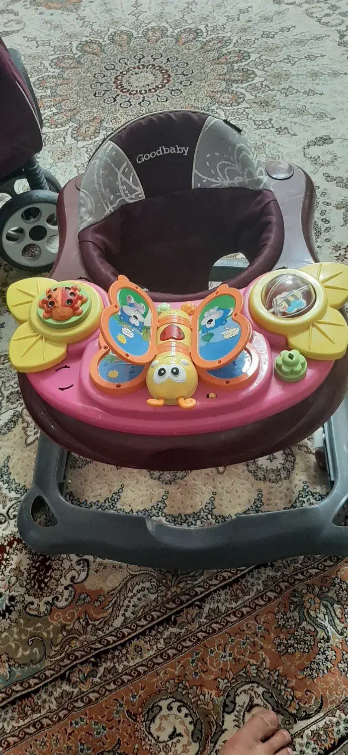 فروش کالسکه و روروک و کریر و تاب کودک|کالسکه و لوازم جانبی|شیراز, میانرود|دیوار