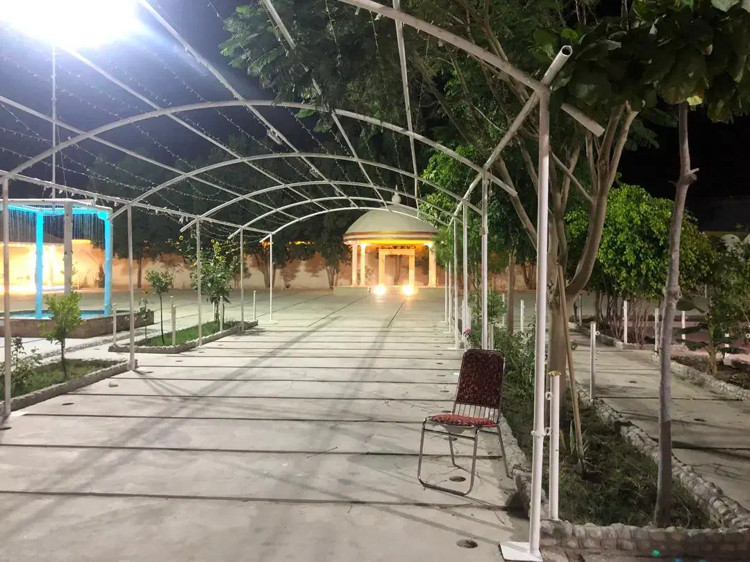 باغ تالار بادگیران|اجارهٔ کوتاه‌مدت ویلا و باغ|بندرعباس, |دیوار