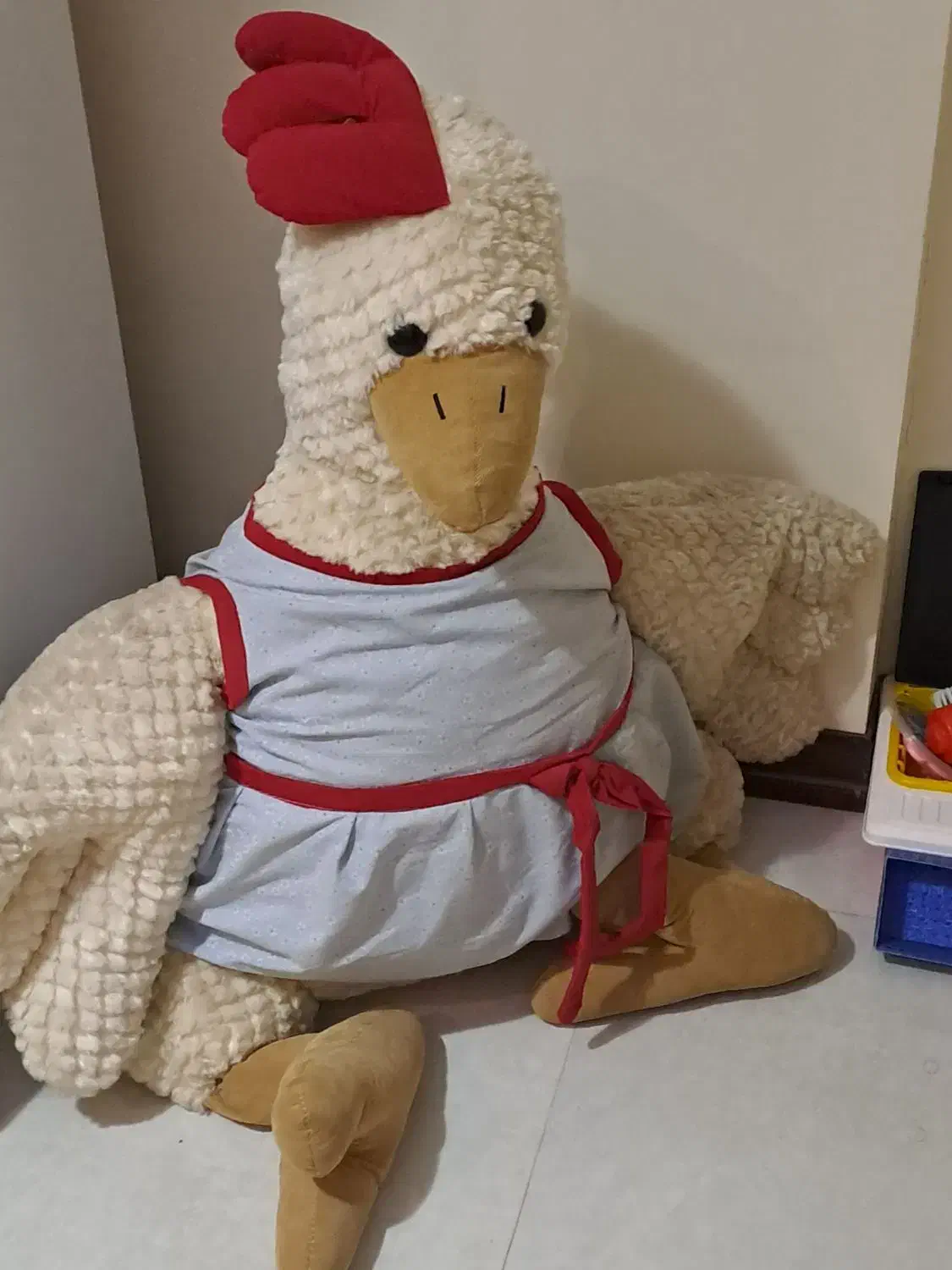 عروسک بزرگ|اسباببازی بچه|فردیس, فردیس|دیوار