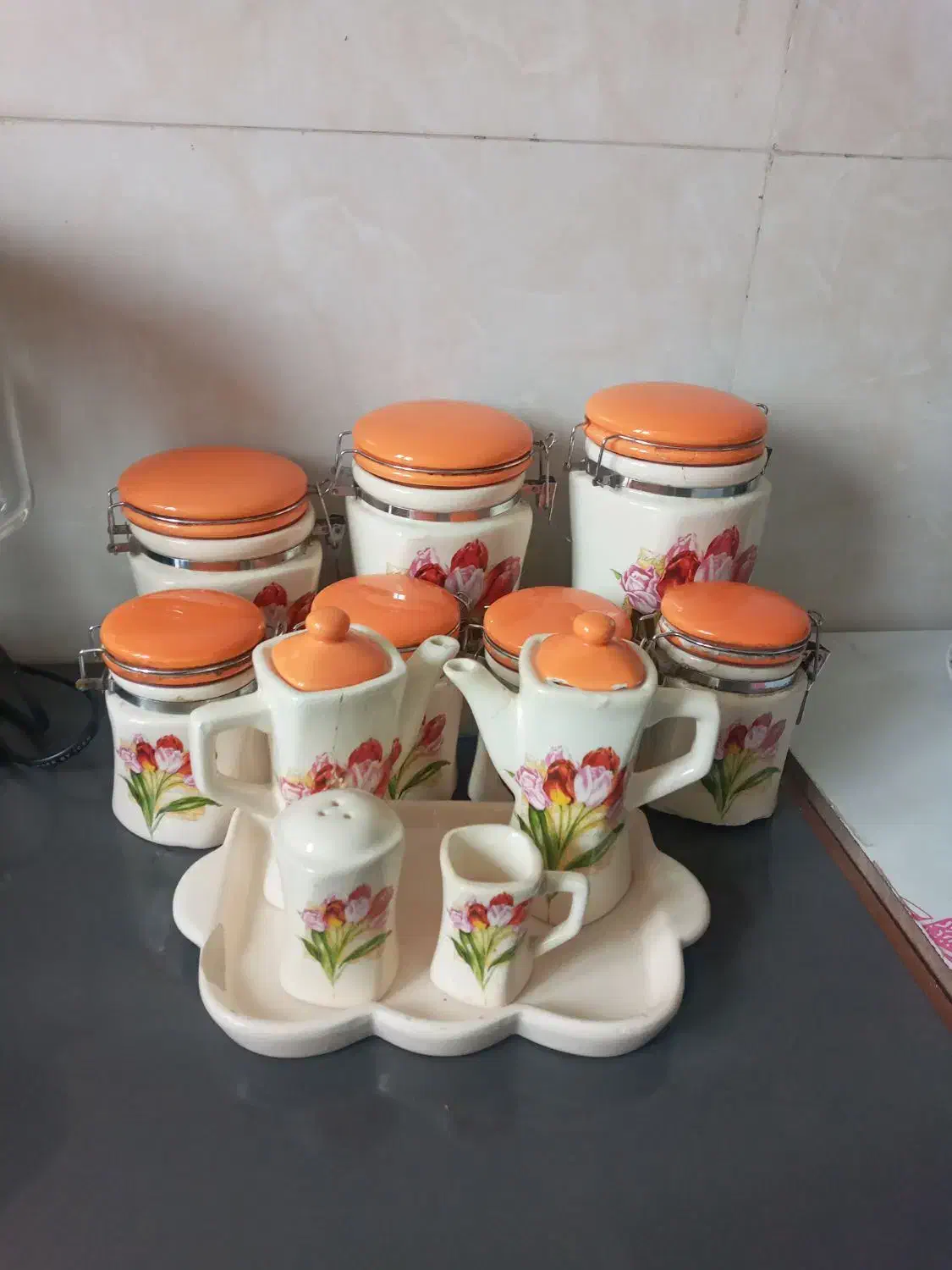 جای ادویه|ظروف سرو و پذیرایی|لاهیجان, آهندان|دیوار