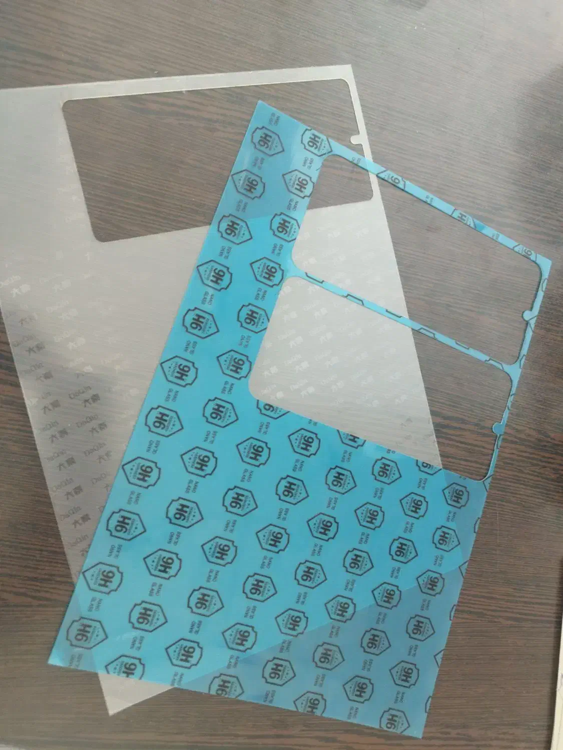 برش انواع گلس  توسط دستگاه برش گلس لیزری موبایل|لوازم جانبی موبایل و تبلت|فردوس (خراسان), |دیوار